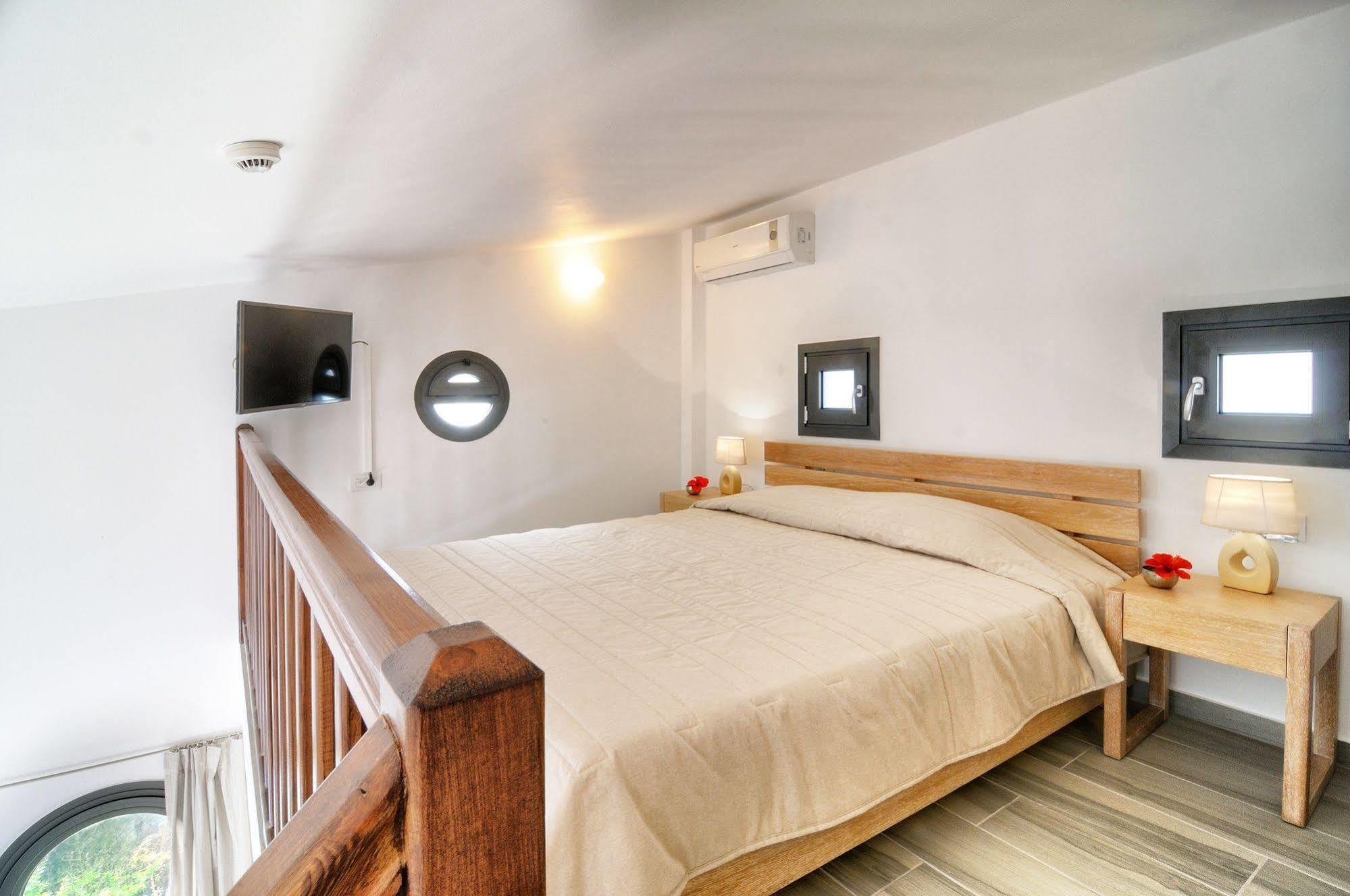 Myrtos Mare Suites Esterno foto