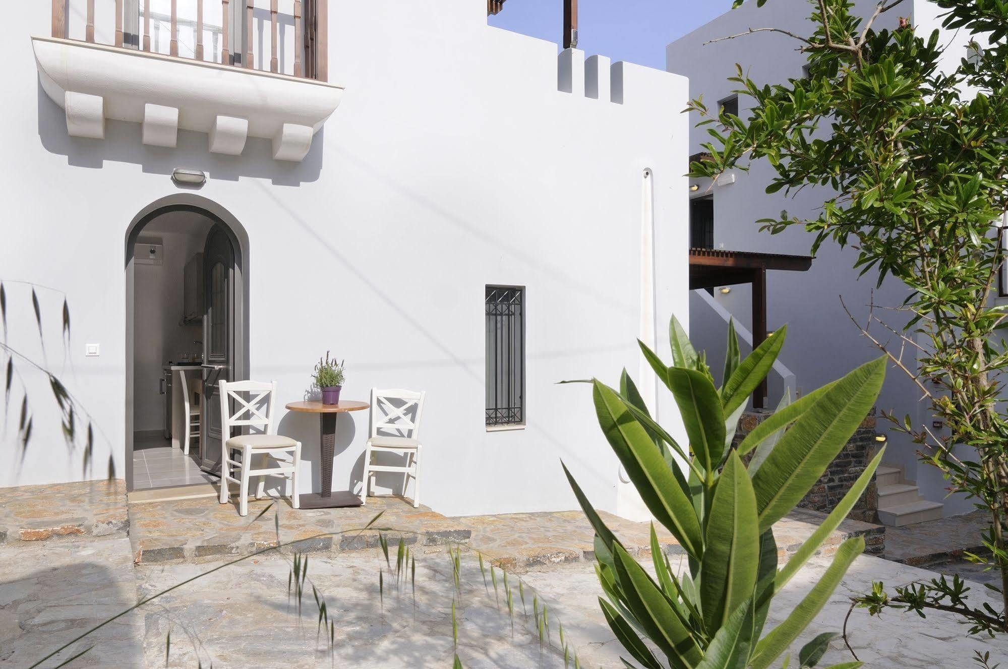 Myrtos Mare Suites Esterno foto